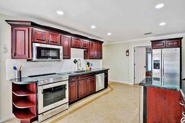 1016 Harrison Street, Hollywood, FL 33019