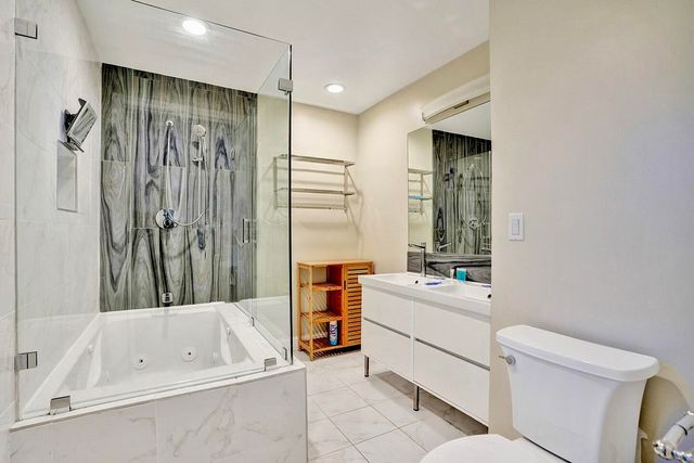1016 Harrison Street, Hollywood, FL 33019