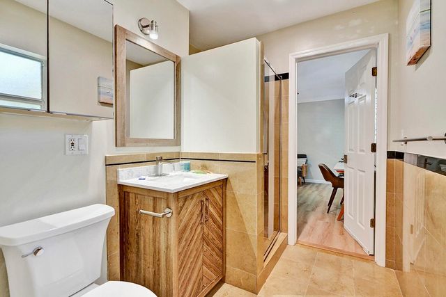 1016 Harrison Street, Hollywood, FL 33019
