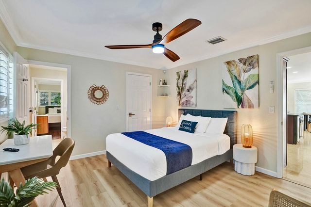 1016 Harrison Street, Hollywood, FL 33019