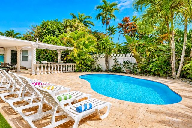 1016 Harrison Street, Hollywood, FL 33019