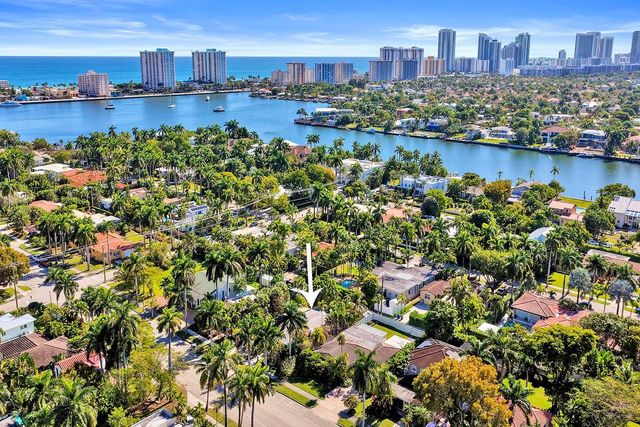 1016 Harrison Street, Hollywood, FL 33019