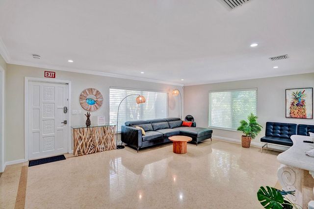 1016 Harrison Street, Hollywood, FL 33019