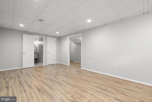 1218 DELTA GLEN CT, Vienna, VA 22182