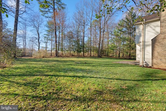 1218 DELTA GLEN CT, Vienna, VA 22182