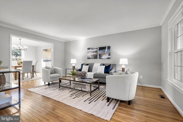 1218 DELTA GLEN CT, Vienna, VA 22182