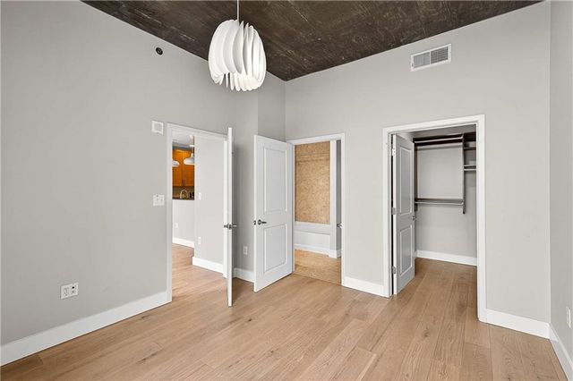 855 Peachtree NE Street 1715, Atlanta, GA 30308