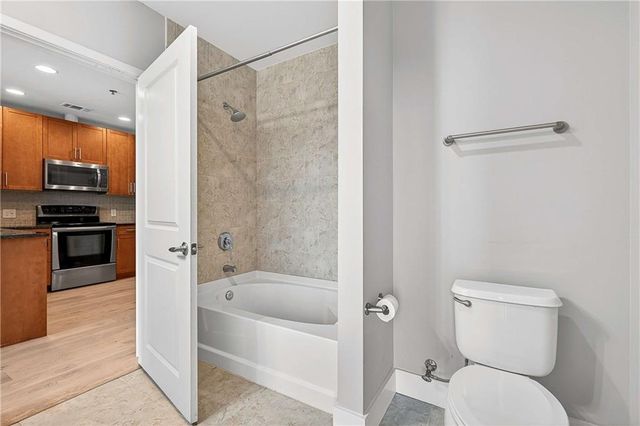 855 Peachtree NE Street 1715, Atlanta, GA 30308