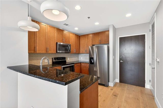 855 Peachtree NE Street 1715, Atlanta, GA 30308