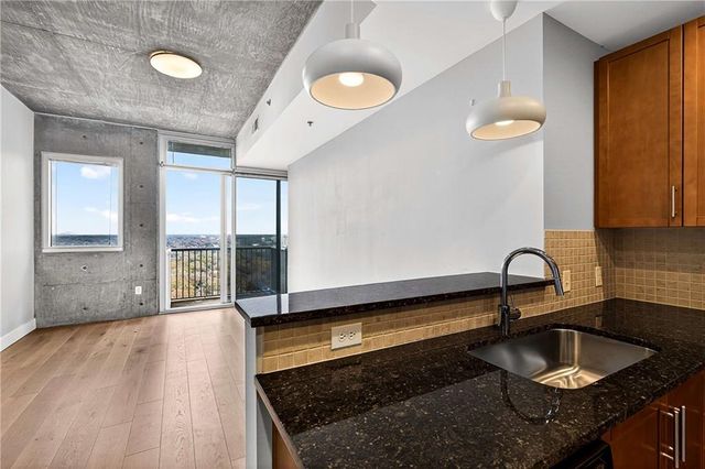 855 Peachtree NE Street 1715, Atlanta, GA 30308