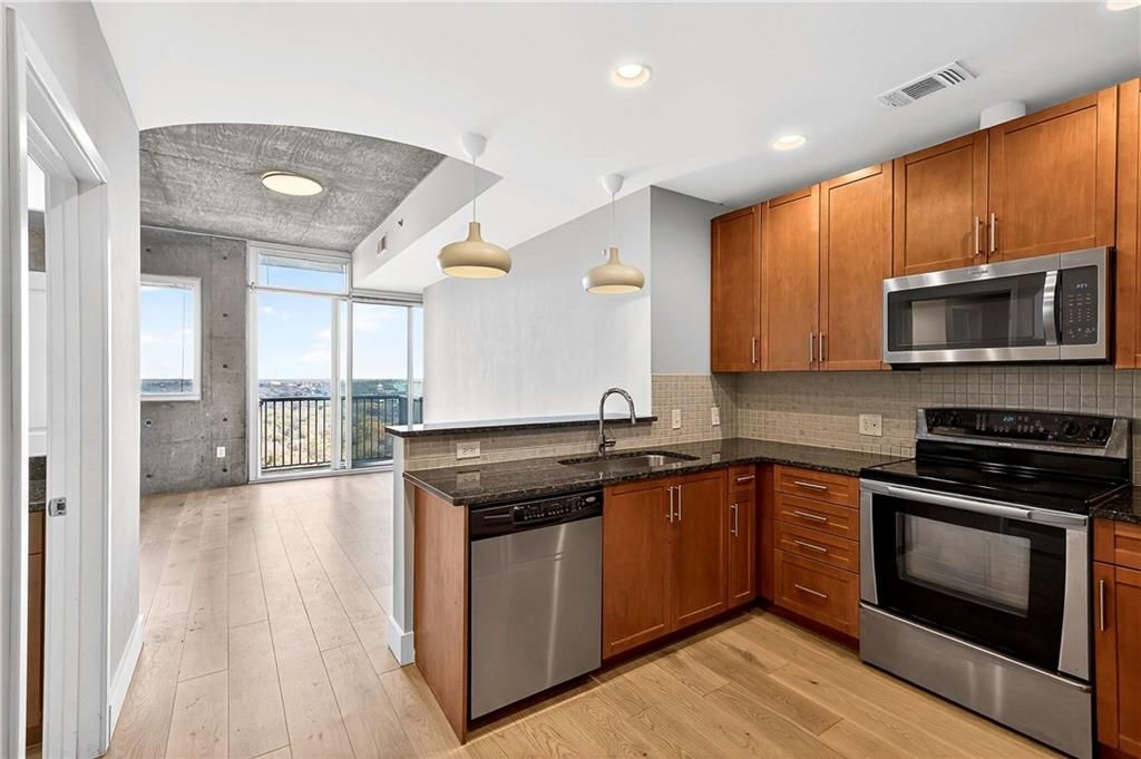 855 Peachtree NE Street 1715, Atlanta, GA 30308