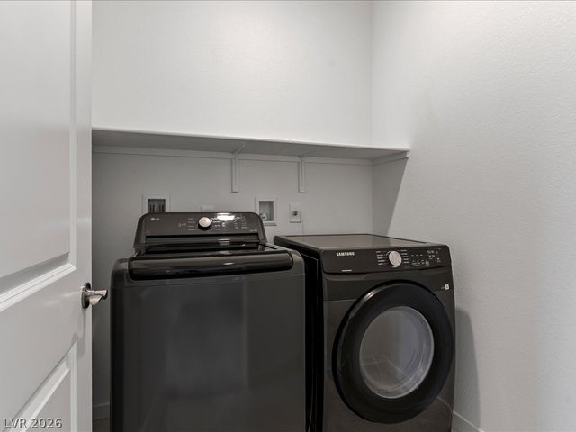 11446 Contour Avenue, Las Vegas, NV 89138