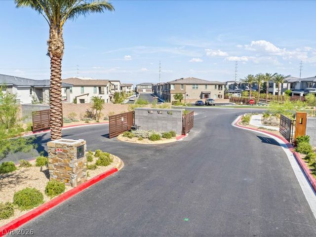 11446 Contour Avenue, Las Vegas, NV 89138