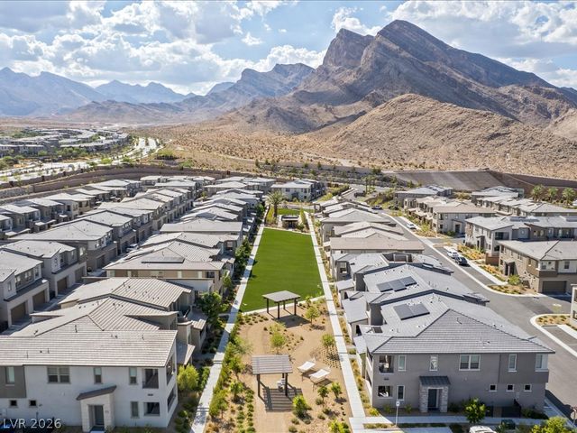 11446 Contour Avenue, Las Vegas, NV 89138