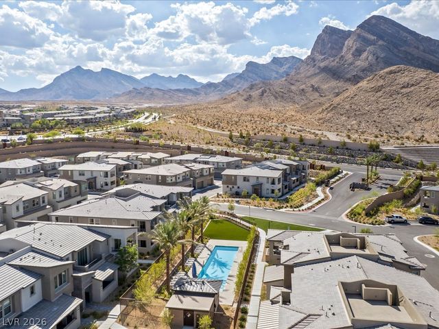 11446 Contour Avenue, Las Vegas, NV 89138
