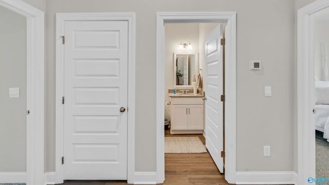 28104 Saddle Springs Drive NW, Madison, AL 35756