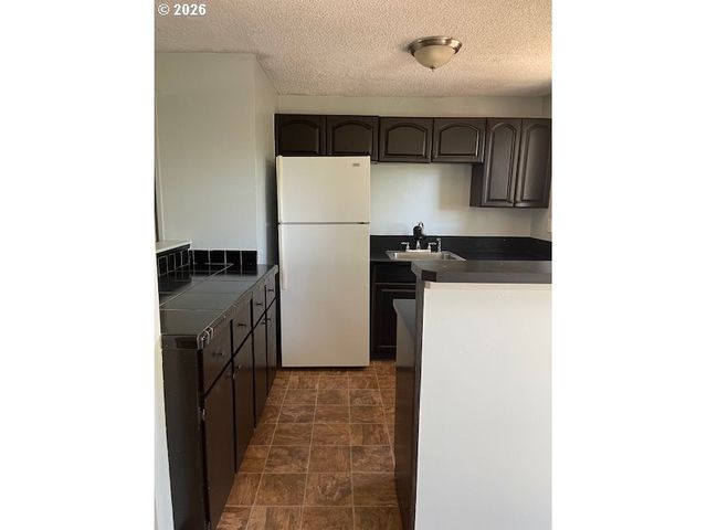 4355 RIVERVIEW Ave, West Linn, OR 97068