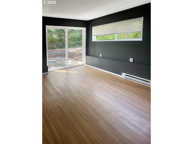 4355 RIVERVIEW Ave, West Linn, OR 97068