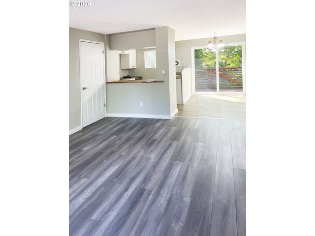 4355 RIVERVIEW Ave, West Linn, OR 97068