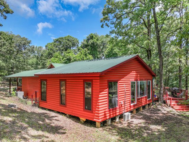 1605 County Road 1195, Yantis, TX 75497
