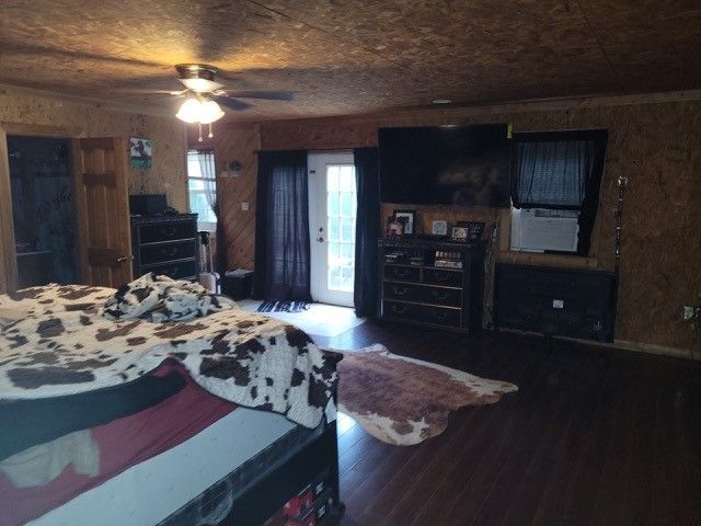 1605 County Road 1195, Yantis, TX 75497