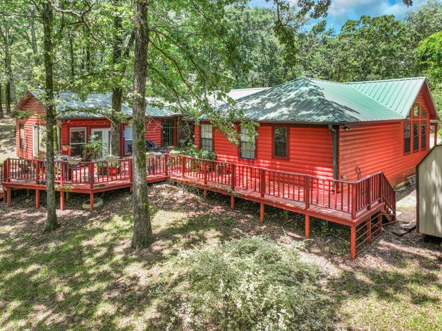 1605 County Road 1195, Yantis, TX 75497