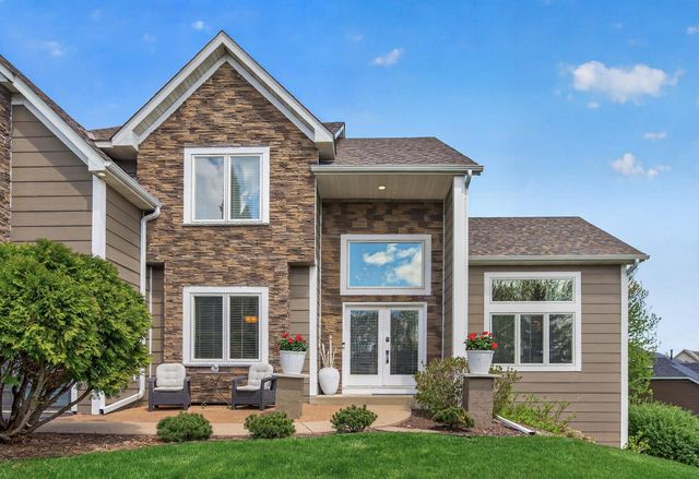 19660 Ireland Way, Lakeville, MN 55044