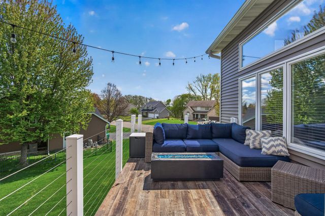 19660 Ireland Way, Lakeville, MN 55044