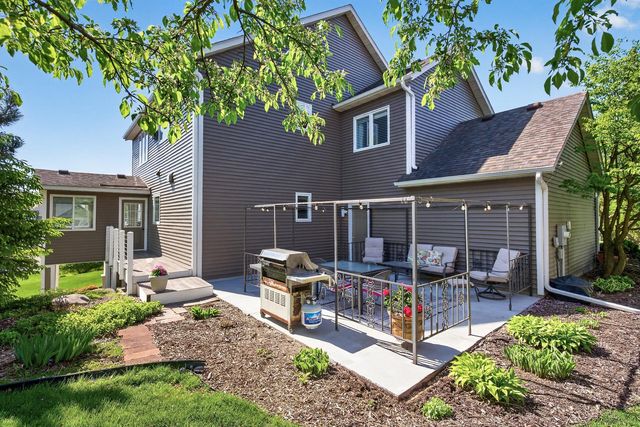 19660 Ireland Way, Lakeville, MN 55044