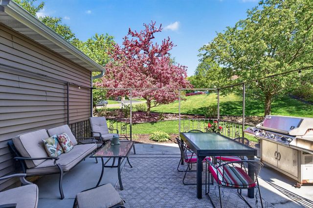 19660 Ireland Way, Lakeville, MN 55044