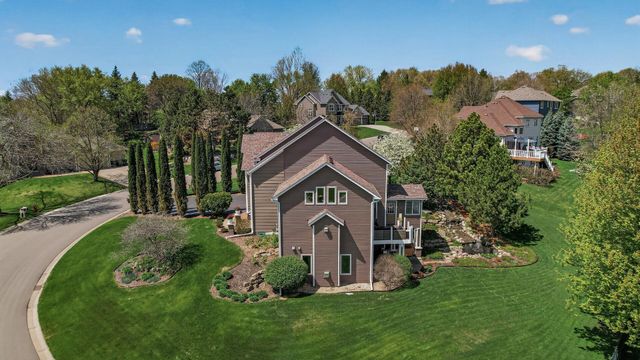 19660 Ireland Way, Lakeville, MN 55044