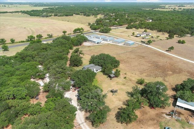7474 N Lone Star Parkway, Crawford, TX 76638