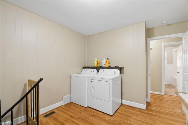 1011 Duggins Street, Kernersville, NC 27284