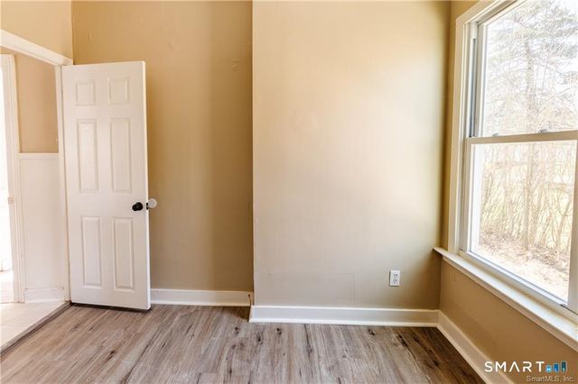 58 South Avenue, Meriden, CT 06451