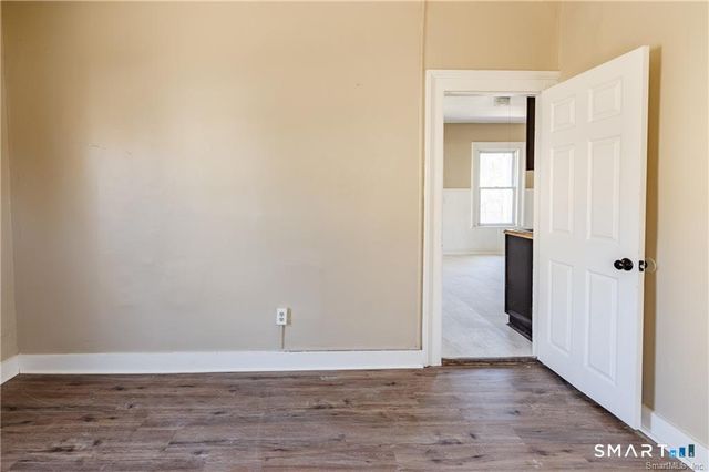 58 South Avenue, Meriden, CT 06451