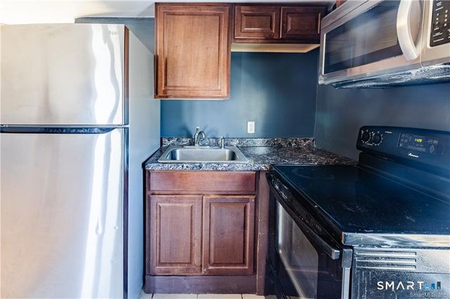 58 South Avenue, Meriden, CT 06451