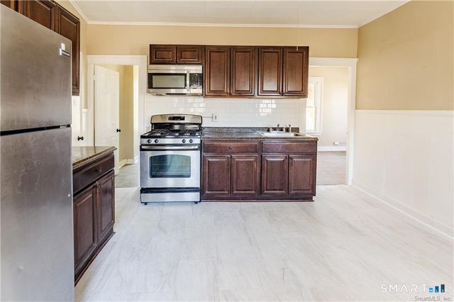 58 South Avenue, Meriden, CT 06451