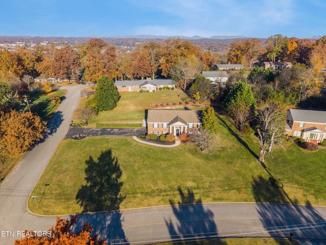 204 Whittington Drive, Knoxville, TN 37923