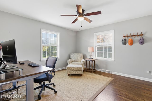 204 Whittington Drive, Knoxville, TN 37923