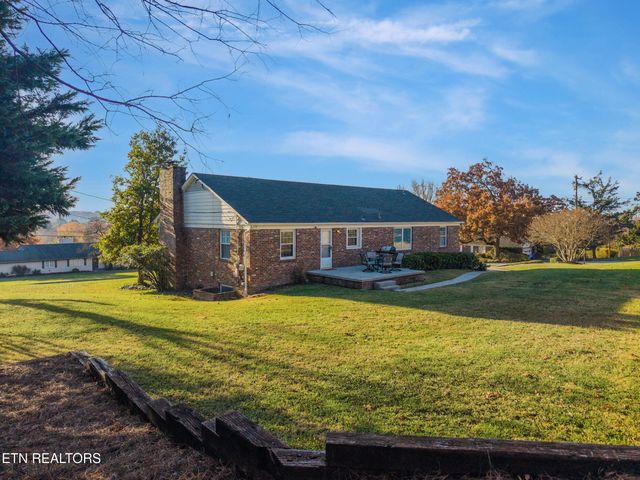 204 Whittington Drive, Knoxville, TN 37923