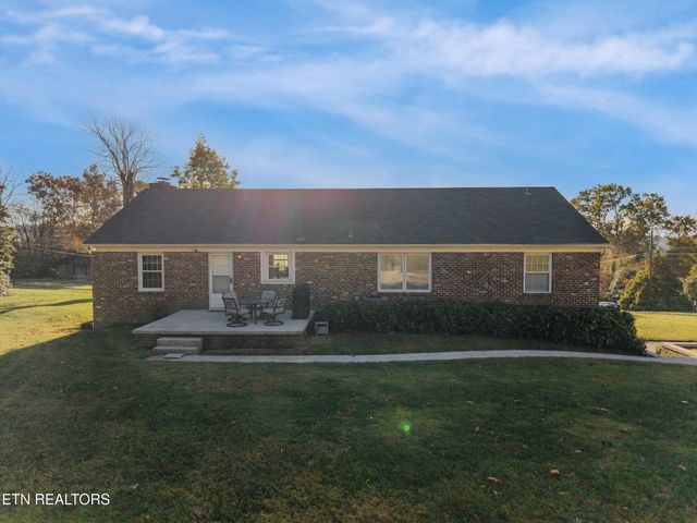 204 Whittington Drive, Knoxville, TN 37923