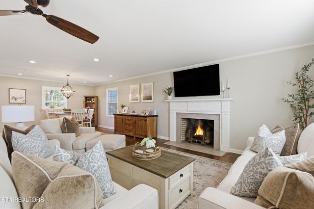 204 Whittington Drive, Knoxville, TN 37923