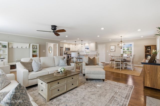 204 Whittington Drive, Knoxville, TN 37923