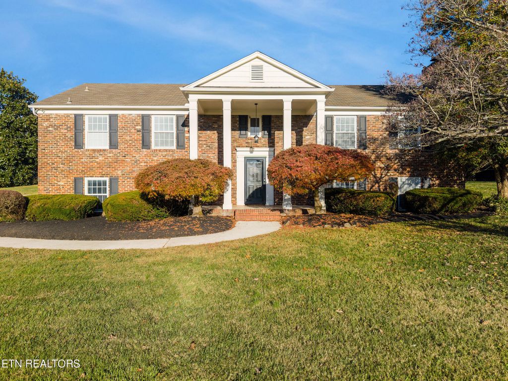 204 Whittington Drive, Knoxville, TN 37923