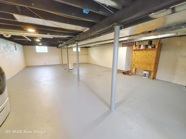 7470 State Road, Saginaw, MI 48609