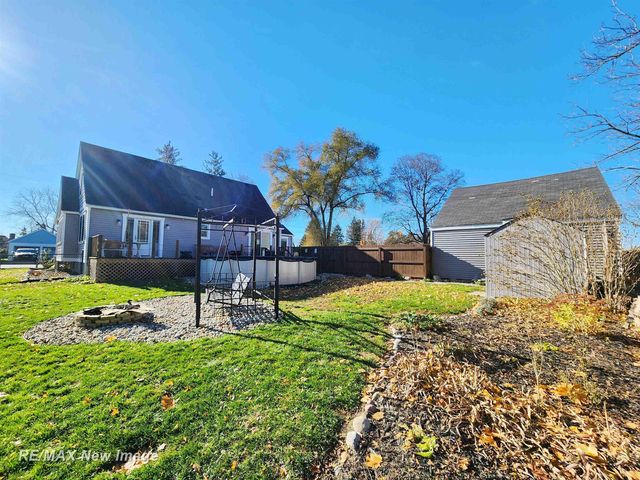 7470 State Road, Saginaw, MI 48609