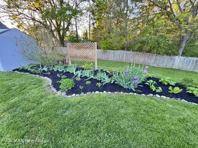 7470 State Road, Saginaw, MI 48609