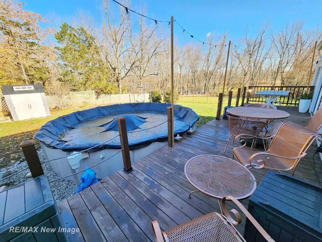 7470 State Road, Saginaw, MI 48609