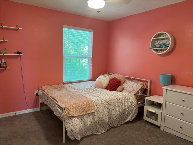 19007 NW 164TH ROAD, High Springs, FL 32643