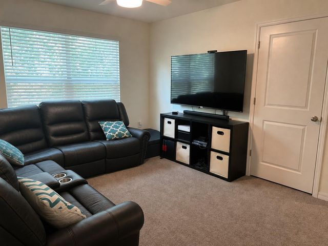 19007 NW 164TH ROAD, High Springs, FL 32643